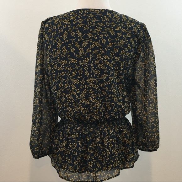 Everly | Dark Blue w/ Golden Yellow Floral Top - Picture 9 of 9